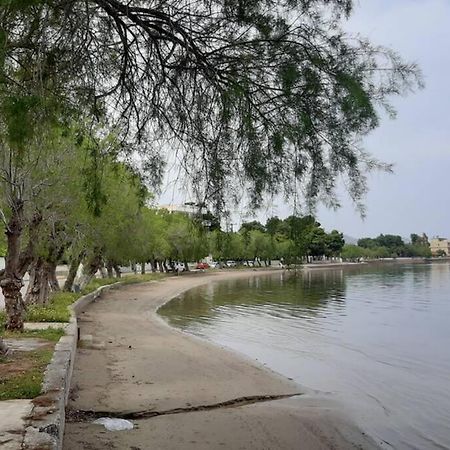 Πολυτελές Διαμέρισμα 2 Χαλκίδα-Παραλία Αυλίδος Paralia Avlidhos Esterno foto