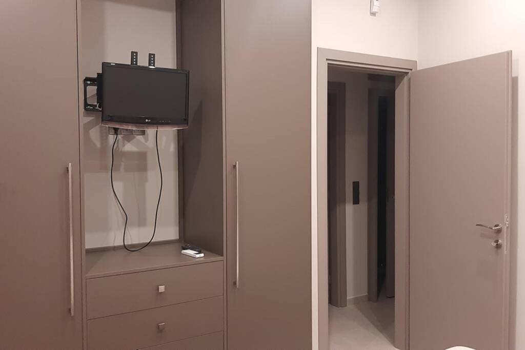 Πολυτελές Διαμέρισμα 2 Χαλκίδα-Παραλία Αυλίδος Paralia Avlidhos Esterno foto